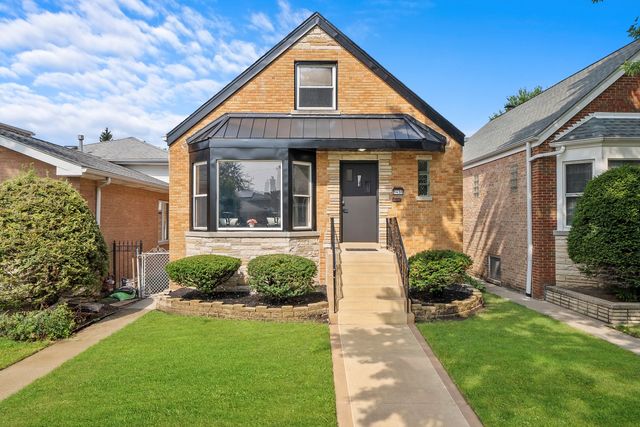 $549,900 | 5430 North Nashville Avenue | Union Ridge