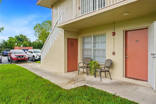 $280,000 | 12800 Southwest 43rd Drive, Unit 108 | Kendale Lakes