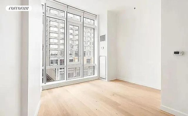 $3,800 | 306 West 48th Street, Unit 7D | Hell's Kitchen