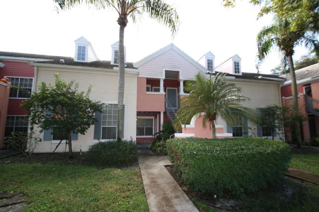 $1,750 | 1011 Crystal Way, Unit L | Delray Beach