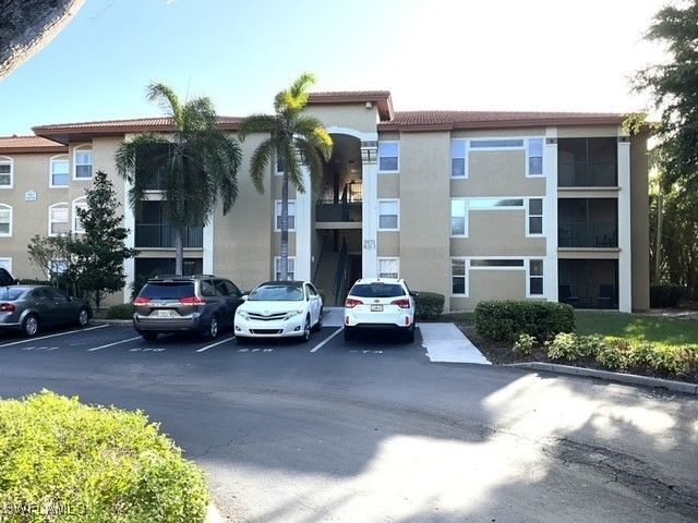 $2,100 | 8870 Colonnades Court West, Unit 337 | Bonita Springs