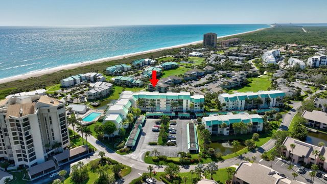 $329,000 | 2400 South Ocean Drive, Unit 2333 | South Beach - St. Lucie County