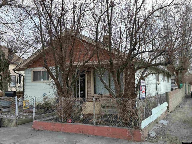 $144,900 | 1302 Lowell Avenue | Rock Springs