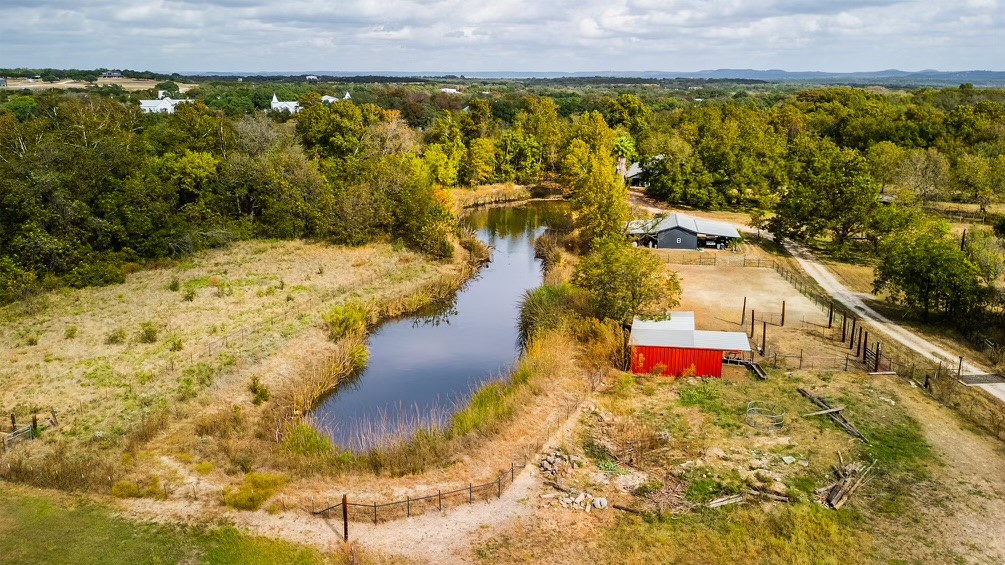 House with Pond(virtually filled)