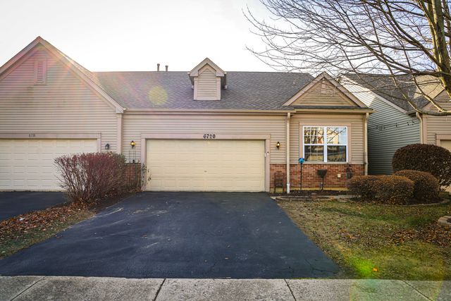 $330,000 | 6720 Clear Creek Drive | Joliet