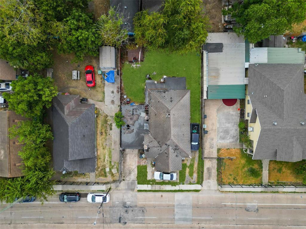 an aerial view of multiple house