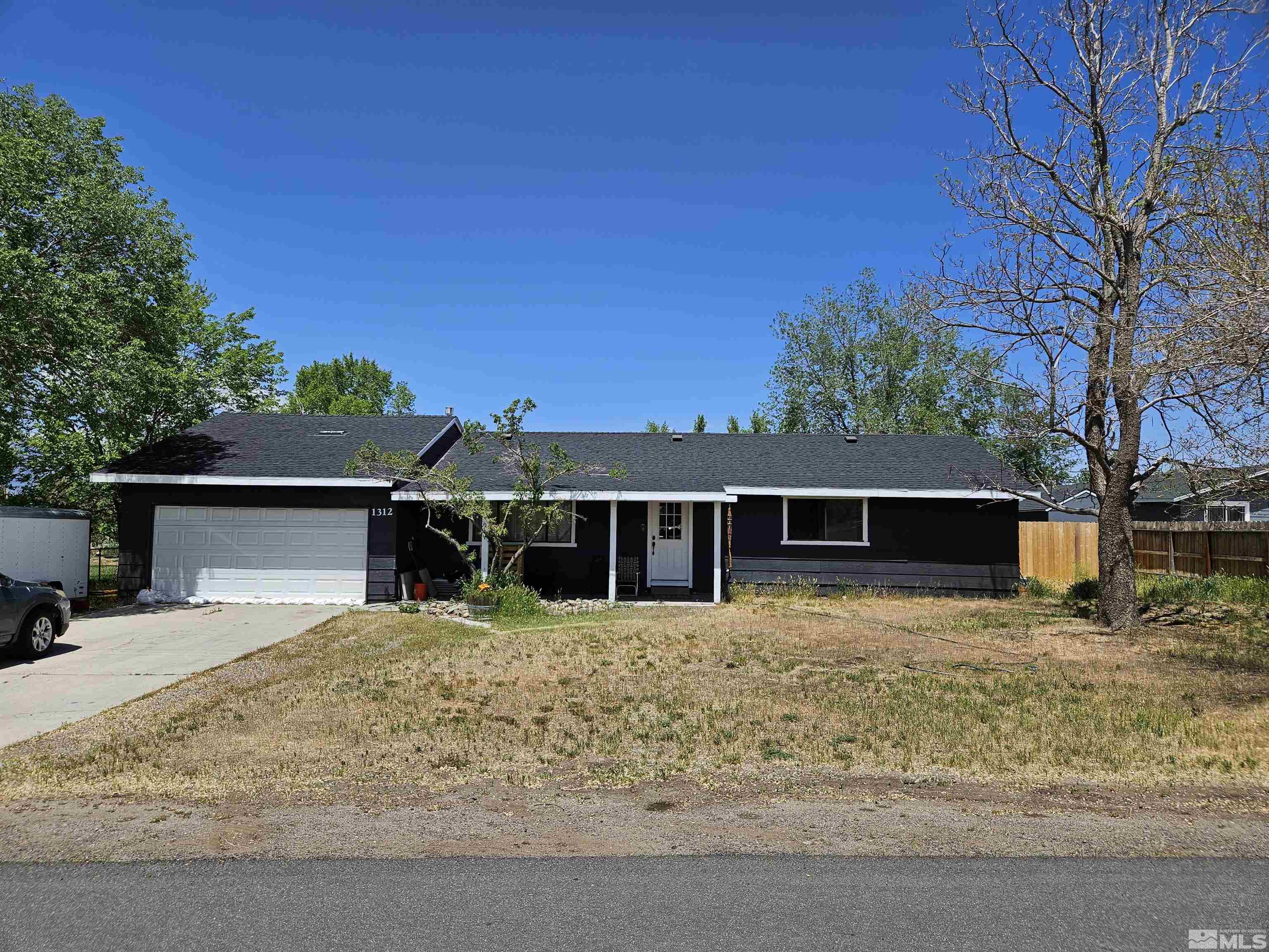 front view of house with a yard