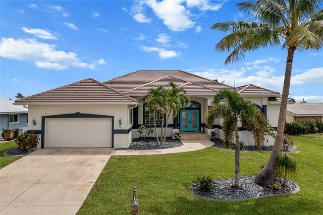 $1,390,000 | 360 Capri Isles Court | Punta Gorda Isles