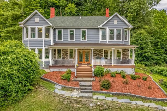 $1,275,000 | 1135 Creek Locks Road | Rosendale