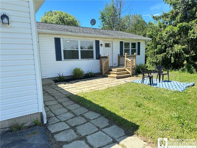 $199,900 | 3187 Highway 5 | Sheridan