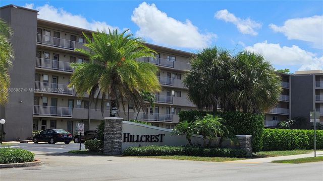 $279,000 | 5100 Washington Street, Unit 114 | Hillcrest Country Club Apartments