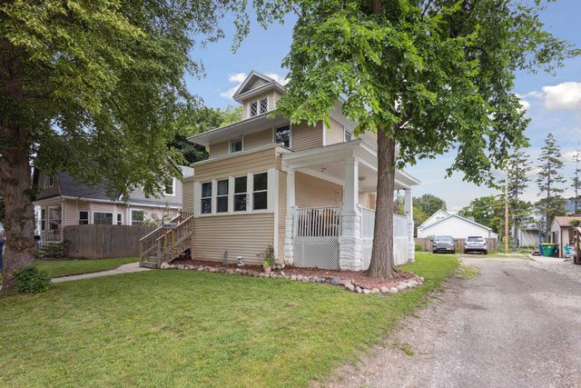 $225,000 | 944 Howard Street | Western Corridor