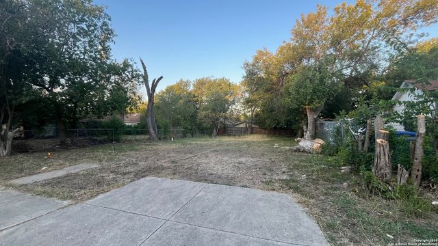 $35,000 | 419 North San Ignacio Avenue | San Antonio