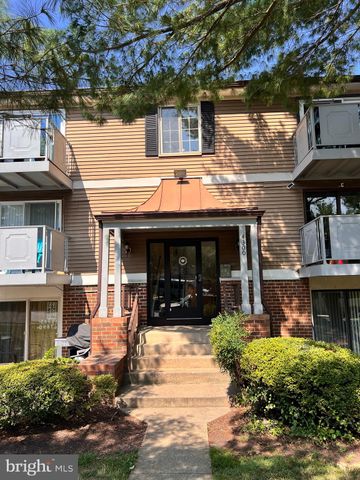 $265,900 | 4300 Buckman Road, Unit H | Woodlawn