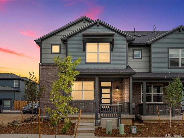 $454,990 | 22183 East 7th Place | Horizon Uptown