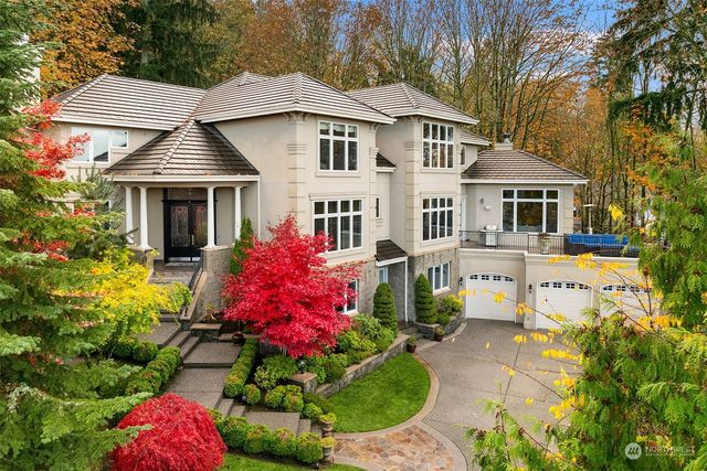 $3,750,000 | 17705 Southeast 58th Place | Eastgate-Cougar Mountain