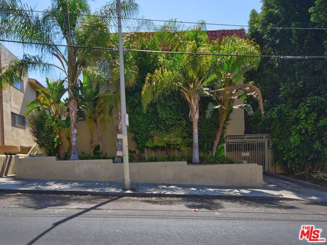 $1,599 | 1540 North Fuller Avenue, Unit 10 | Hollywood