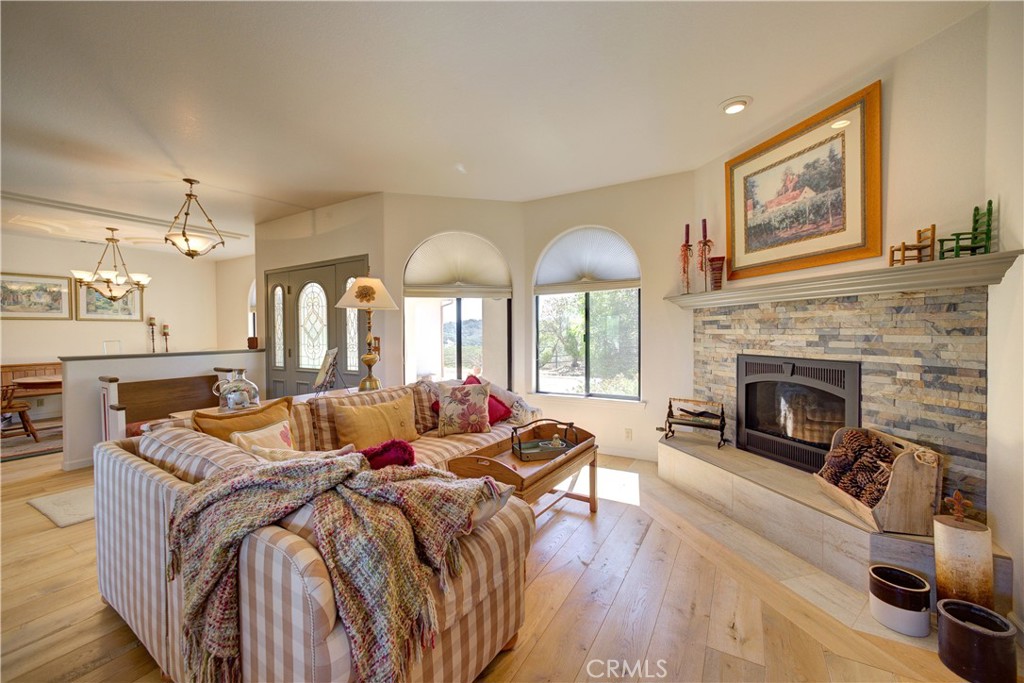 Beautiful Stone Fireplace in Living Room