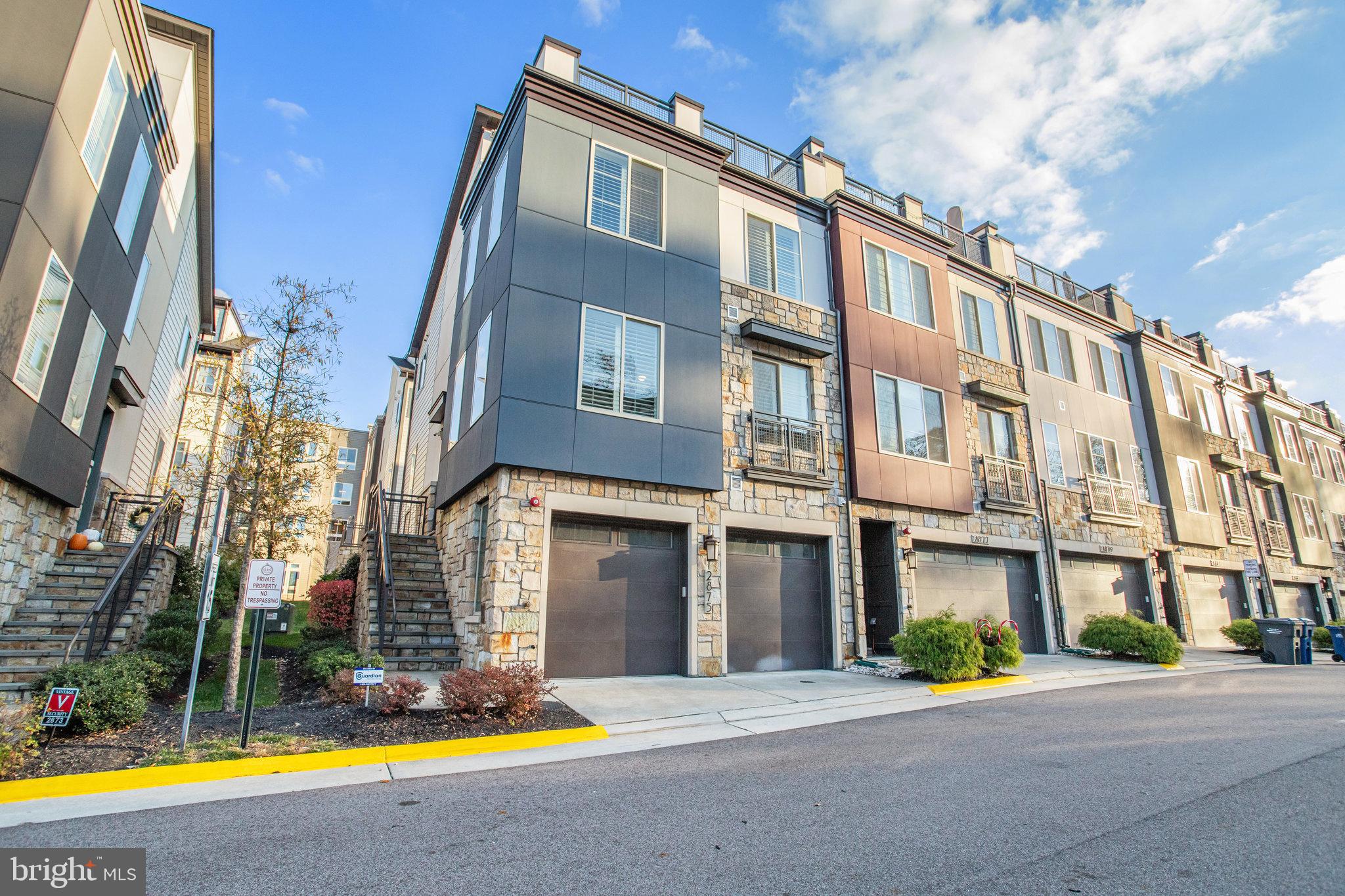 4 Level End Unit with Rooftop Terrace