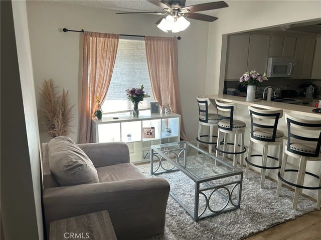 $2,900 | 525 South Ranch View Circle, Unit 6 | Anaheim Hills