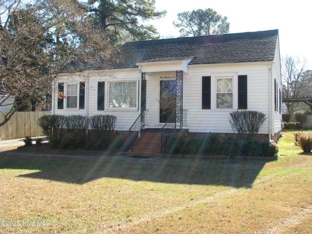 $208,000 | 106 Golf Road | Plymouth