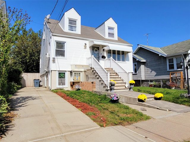 $810,000 | 101-11 158th Avenue | Old Howard Beach