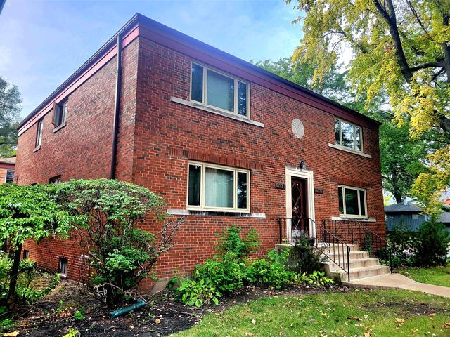 $1,700 | 8029 Lake Street, Unit 2 | River Forest