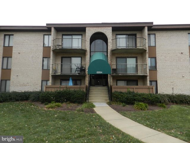 $149,900 | 6994 Hanover Parkway | Hunting Ridge Condominiums