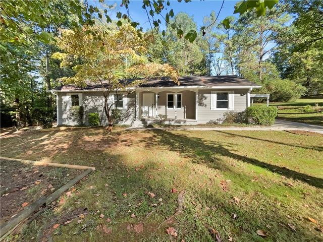 $321,000 | 1963 Suwanee Terrace Northwest | Hunting Creek