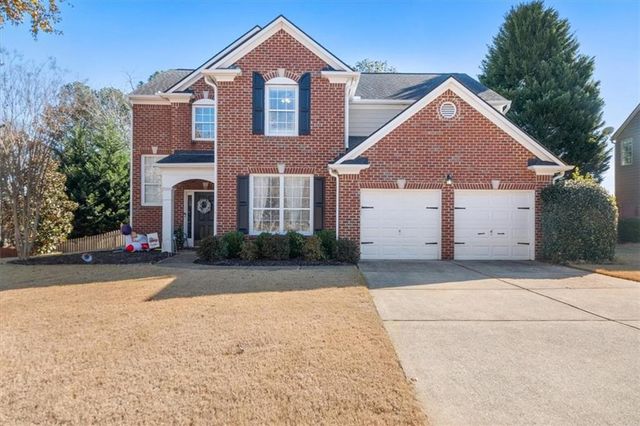 $490,000 | 6620 Grand Magnolia Drive Northeast | Laurel Park