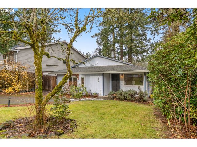 $485,000 | 4425 Southwest Coronado Street | West Portland Park