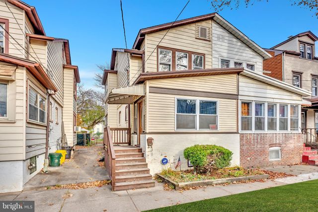 $294,990 | 820 Revere Avenue | Villa Park