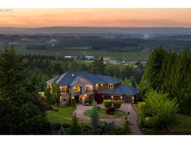 $2,500,000 | 31155 Southwest Laurelview Road