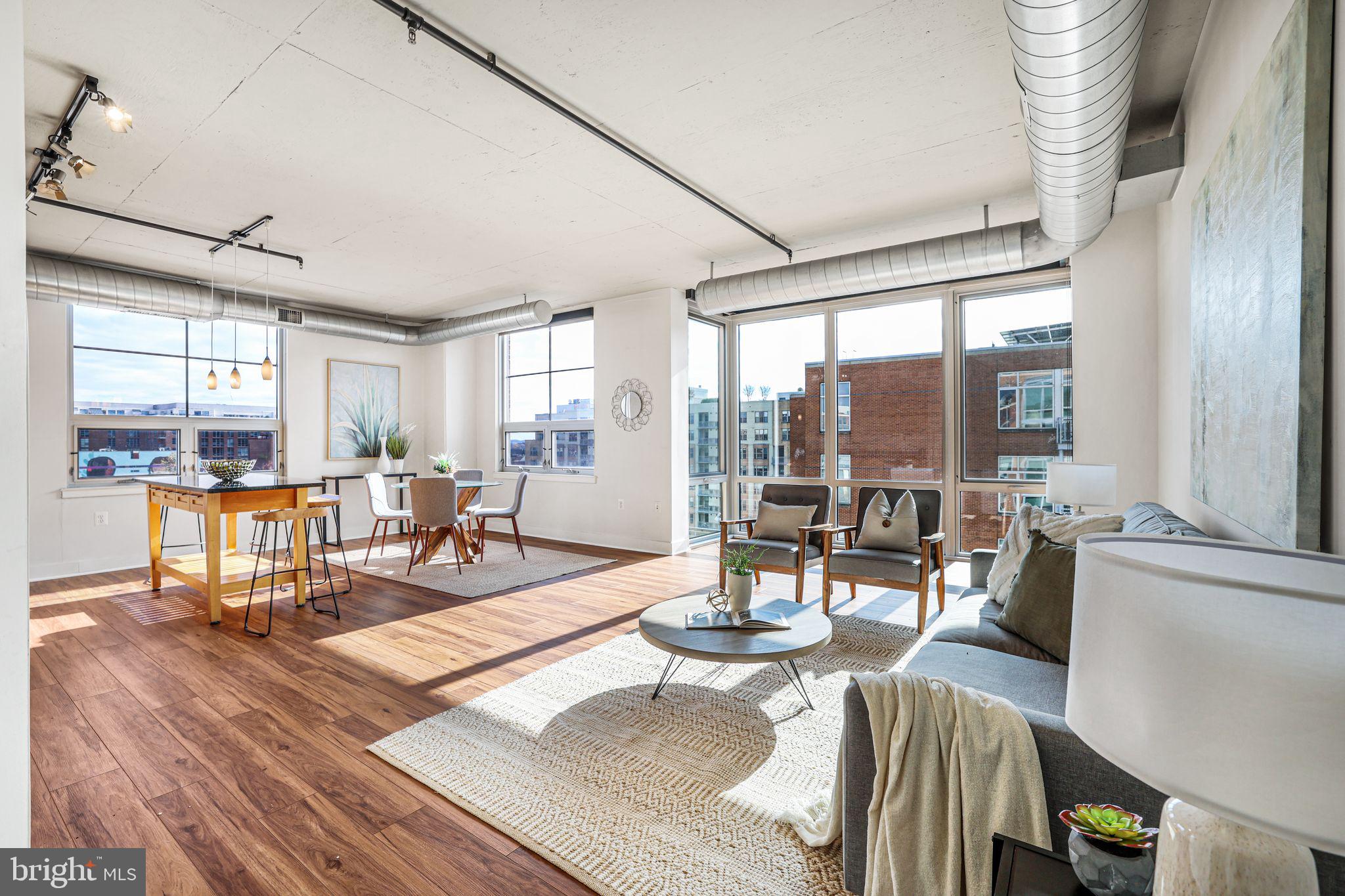 Living/ dining room