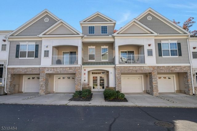 $475,000 | 107 Stone Creek Court | Whippany