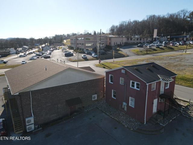 $1,200,000 | 1702 Eppes Street | Tazewell