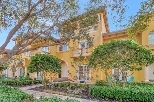 $699,000 | 345 Northeast 69th Circle | Northeast Boca Raton