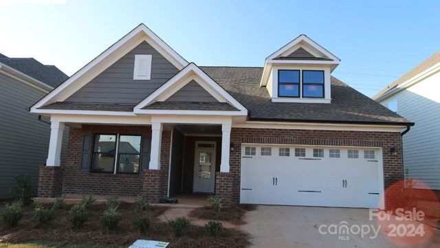 $643,240 | 10124 Whitaker Pointe Drive | Huntersville