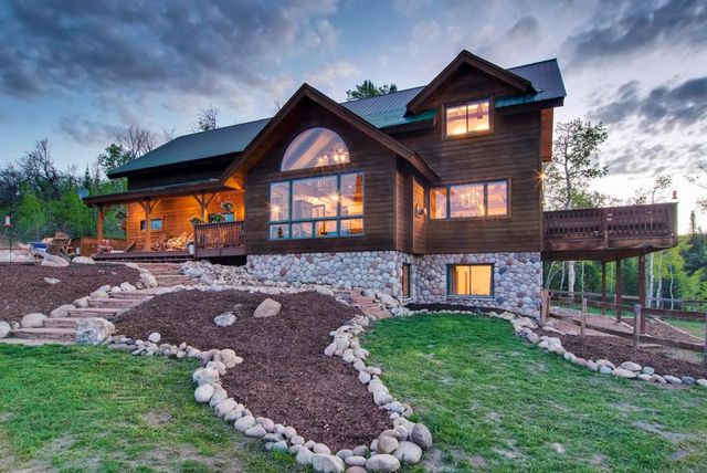 $2,175,000 | 27925 Echo Valley Lane | Oak Creek Area