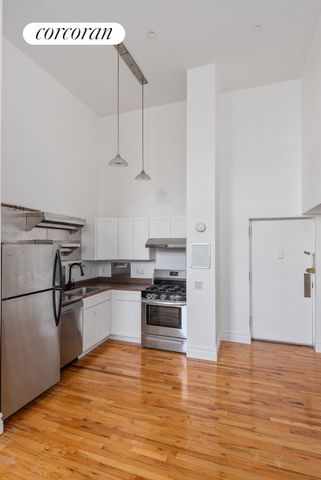 $4,000 | 48-54 Whipple Street, Unit 2A | Williamsburg