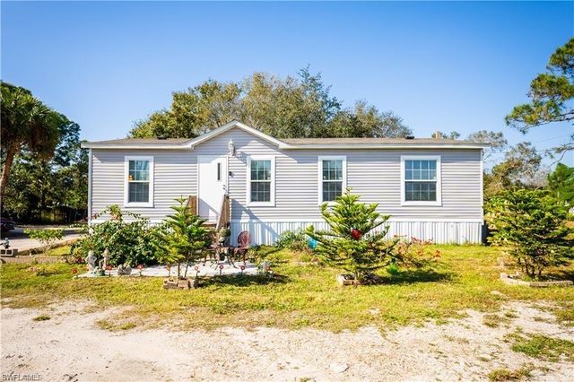 $299,000 | 240 South Fronda Street | Montura