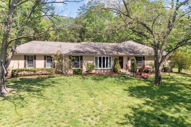 $1,615,000 | 506 Clematis Drive | West Meade