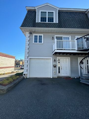 $2,600 | 139 Summer Street, Unit 1 | South Lowell