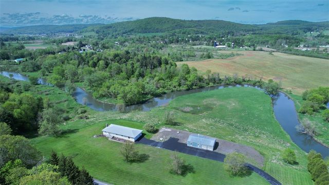 $519,000 | 157 County Highway | Middlefield