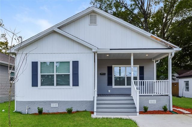 $3,275 | 760 18th Street | Holden Heights