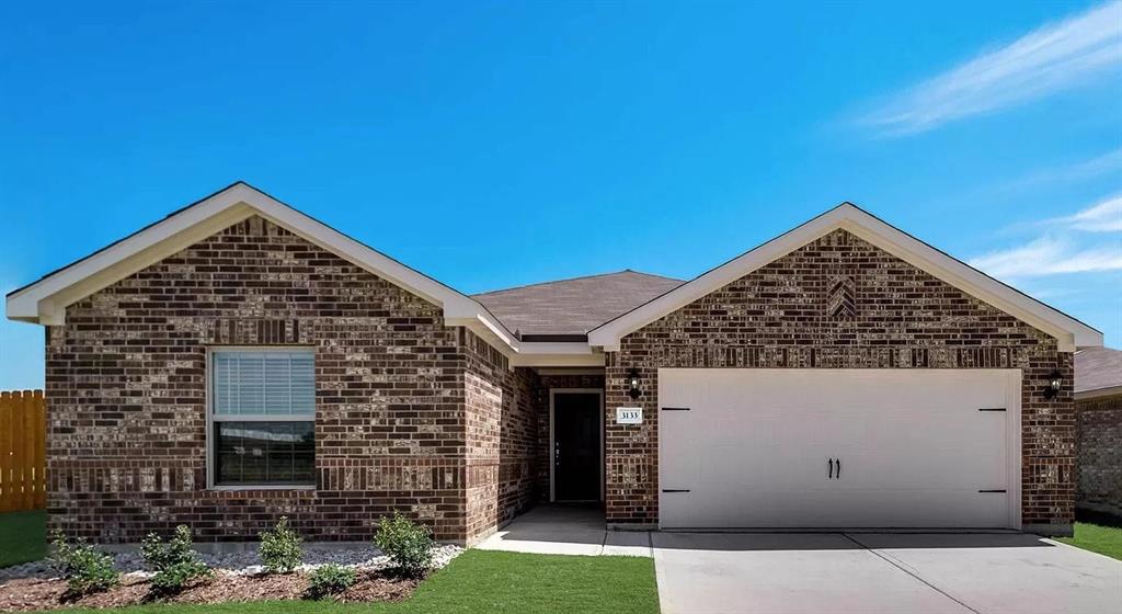 a view of a house with garage