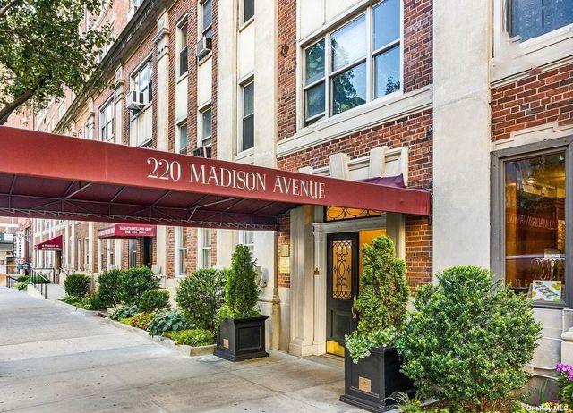 $5,600 | 220 Madison Avenue, Unit 10Q | Murray Hill