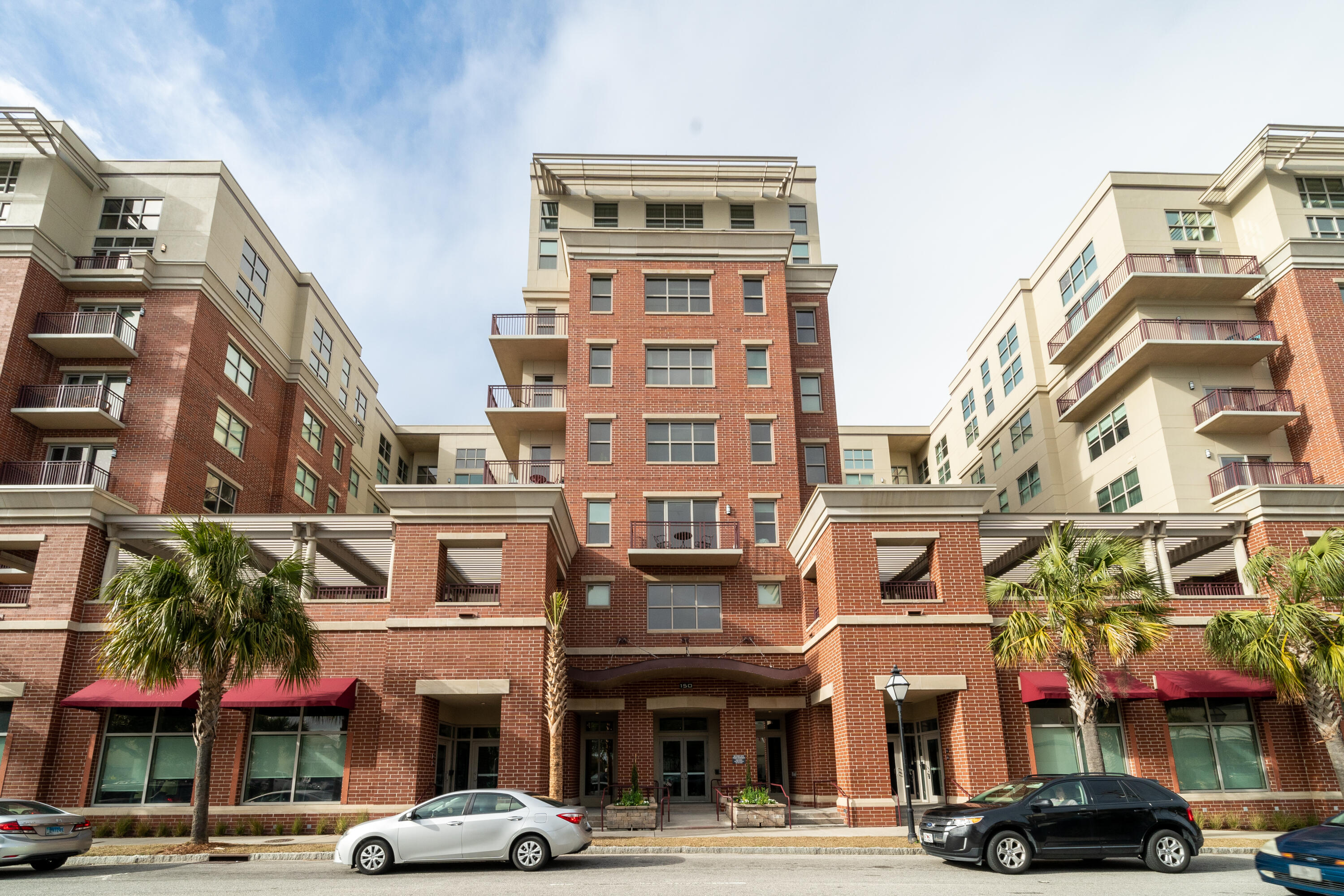 150 Bee Street Unit 706 Charleston SC 29401 Compass