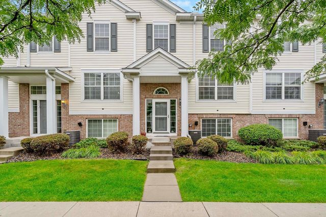 $264,900 | 908 Ledgestone Drive | Mahtomedi