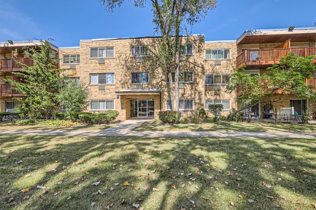 $265,000 | 760 West Dempster Street, Unit DG7 | Elk Grove Township - Cook County